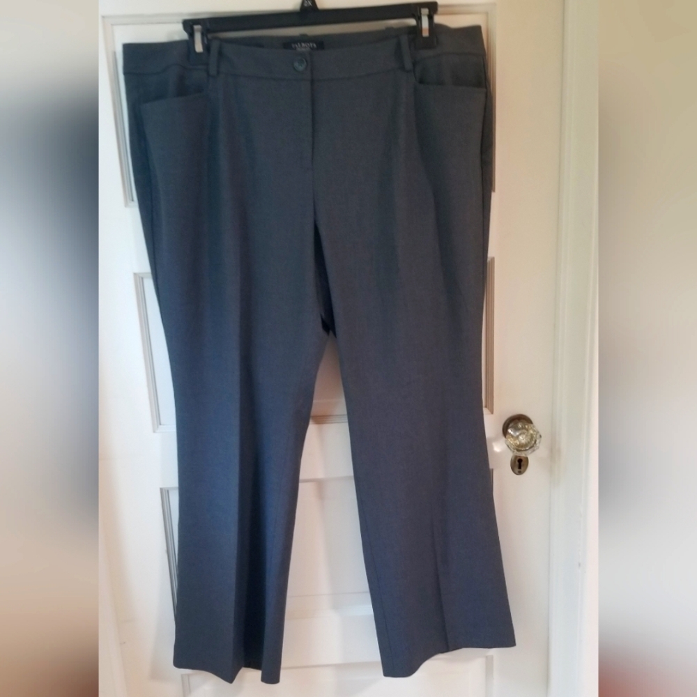 Talbots Woman Petite Signature Business Straight Leg Grey Pants. No Size Mark.